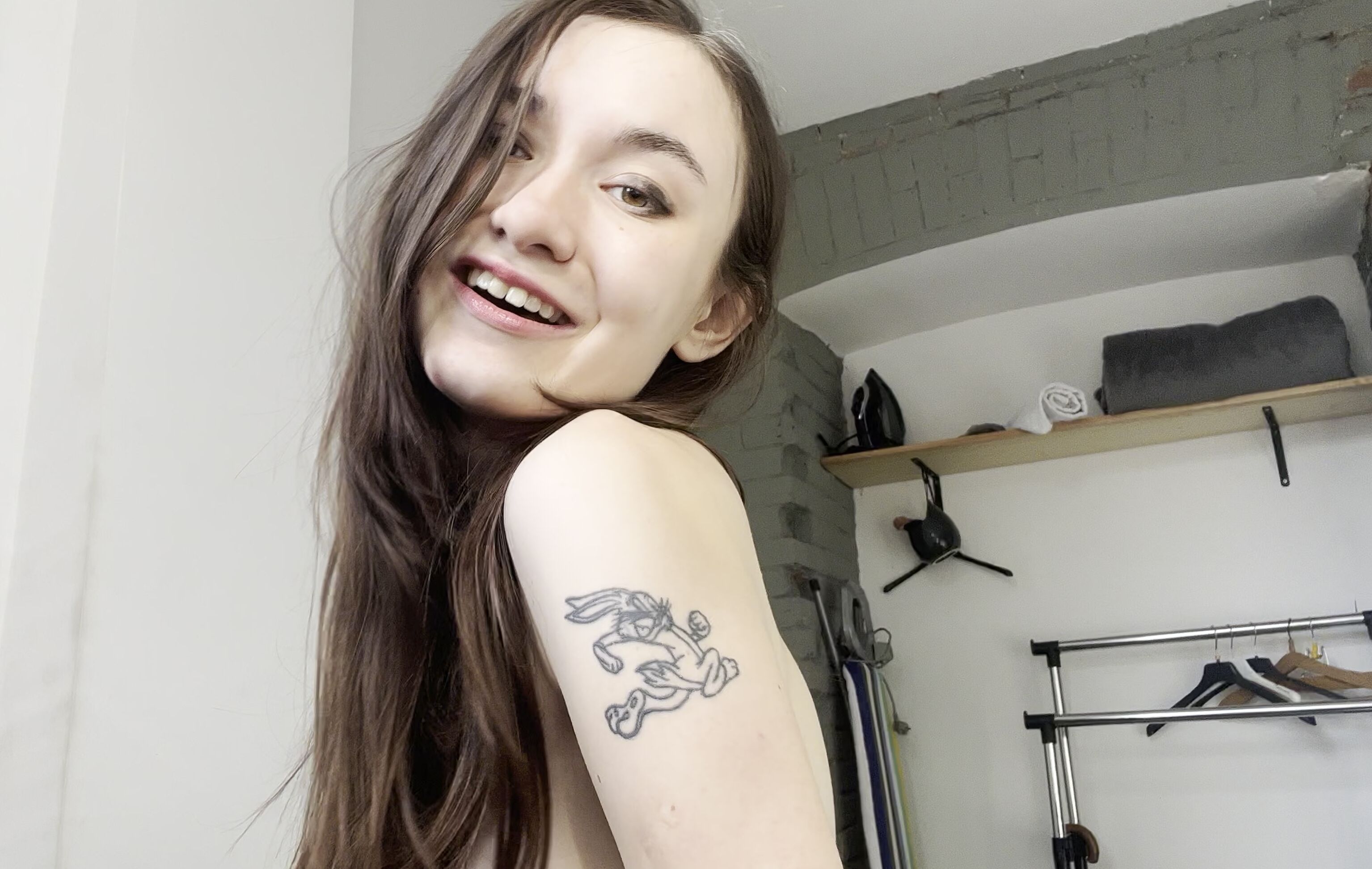 Sasha Palmer_me-and-my-tattoos Manyvids
