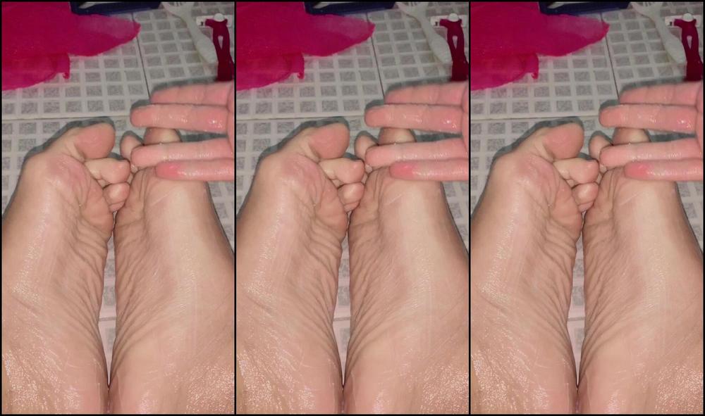 Mon Petite 2680700205 11 15 2022