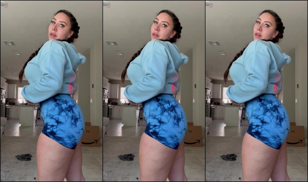 Darkgoddezz 2389783470 03 11 2022 Growing A Ass For All You Guys Who Love Thicc Gym Girls What You Think