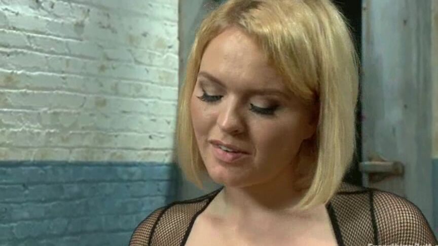 Cherry de Mer - Anal Frenzy Butt Fisting Cherry Torn and Syren de Mer. 32084 SiteRip