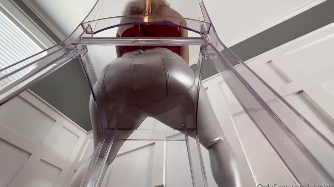 Giantess Tara Nicknamed Giantesstara 12 09 2023 Onlyfans Video Go Ahead Sit On My Clear Chair Its Fun On Here