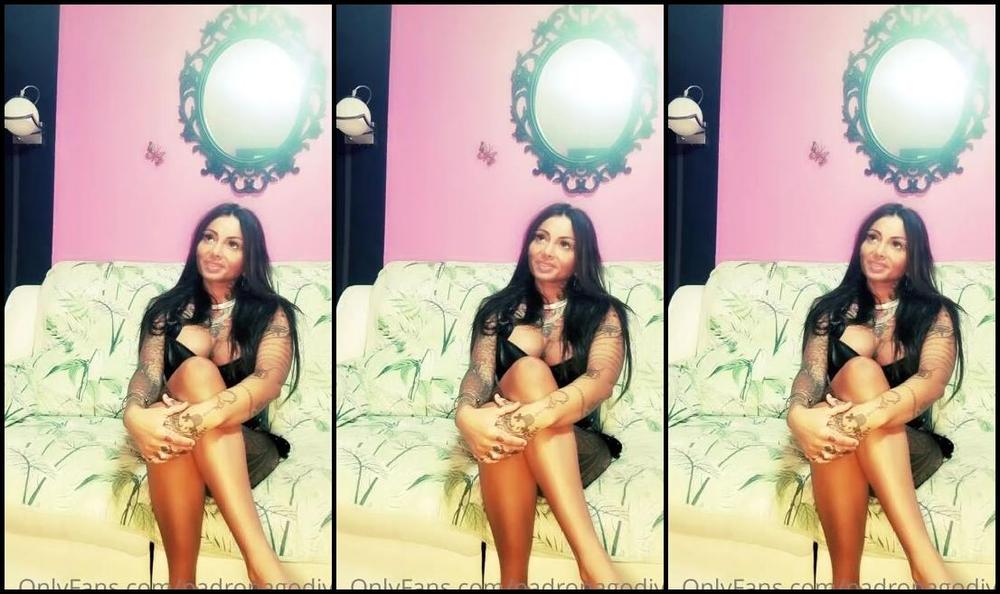 Mistress Desideria Godiva Nicknamed Padronagodiva 09 19 2022 Onlyfans Video Fantasie Di Una Moglie Viziosa Debbylove1