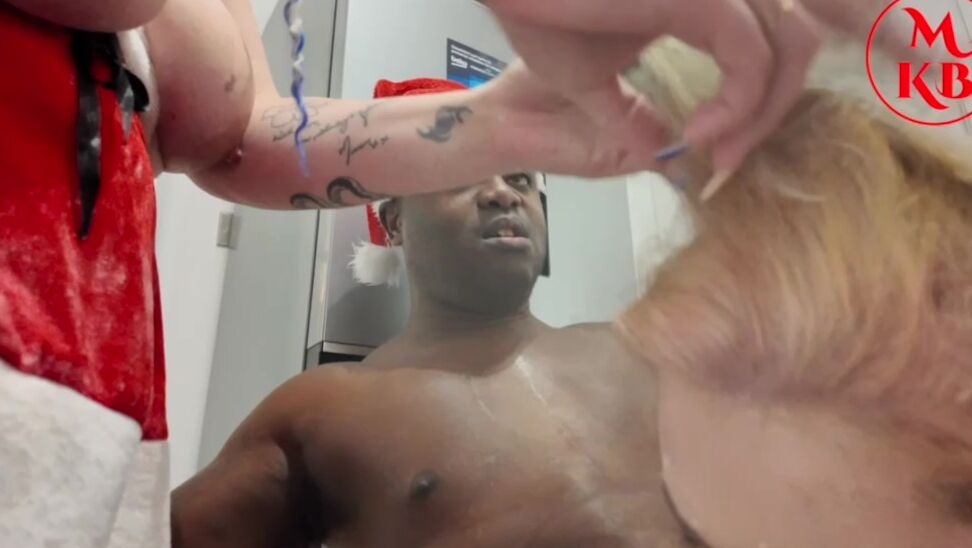 Mistresskorabell Cookies Amp Creampies The Elves Revenge