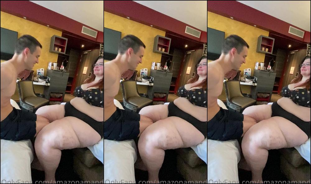 Amazonamanda Did Someone Say Leg Wrestling And Size Comparisons As If He Even Stood A Chance E