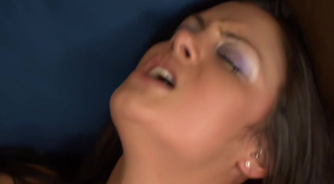 Angelina Valentine - Squirting Cowgirls 2 PornHubPremium