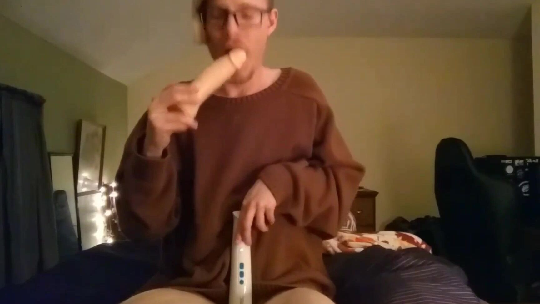 Dildo Fucking, Gay, Jerking Off, Masturbation, Transgender river gray cumming while watching my bf show off ManyVids