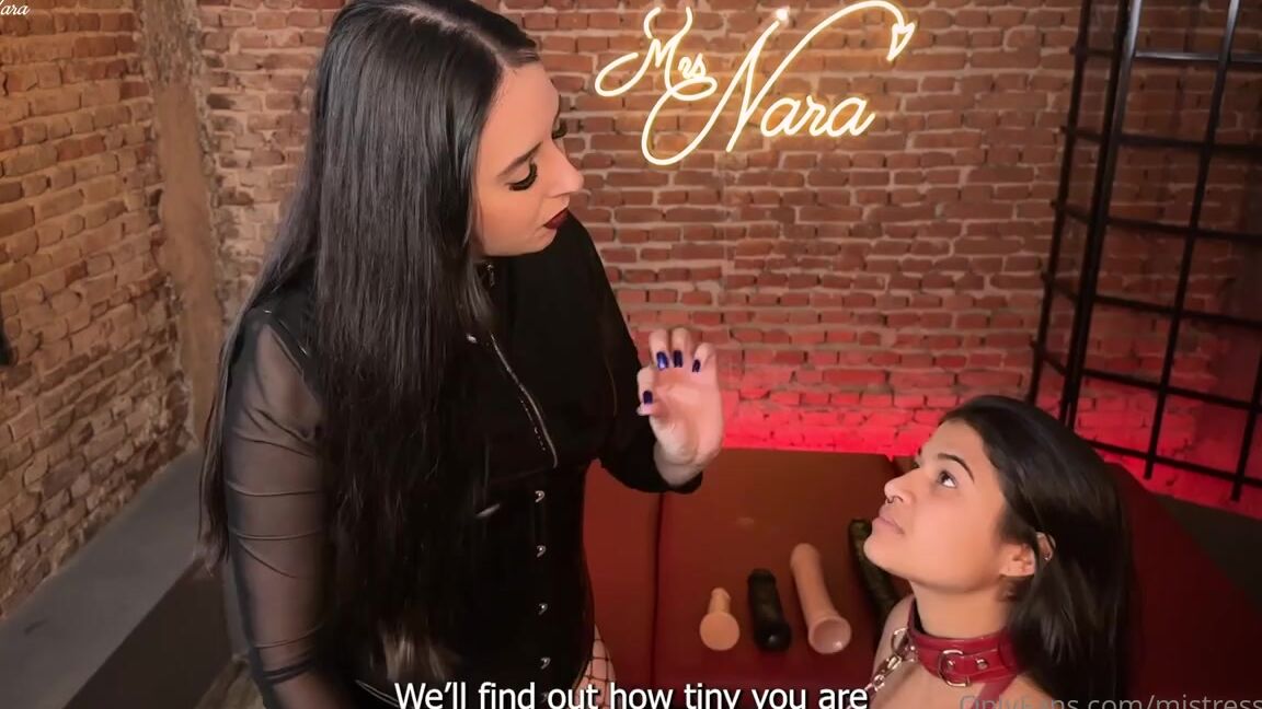 Mistressnara Onlyfans I Love Reminding My Little Submissive How Petite She Is How About Using Some Dildos As A Measuring