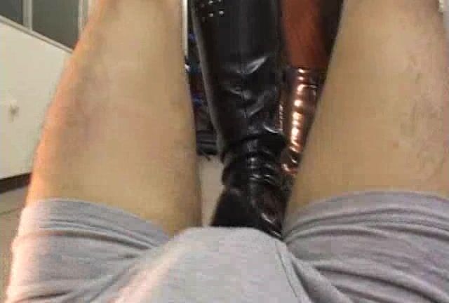 "Mix" Japanese, Femdom, Ballbusting Domination Fight Video Club-Q