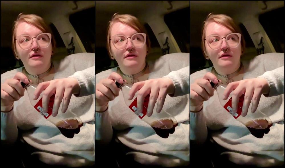 Worthlessholes 483886569577521152