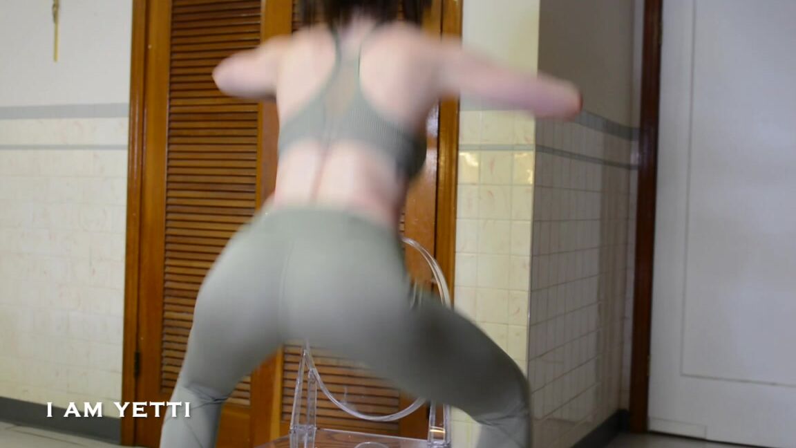 "Iamyetti" circuit training, conditioning training, interval training, personal trainor, workout/gym BIMBO SLUT TRAINER Manyvids