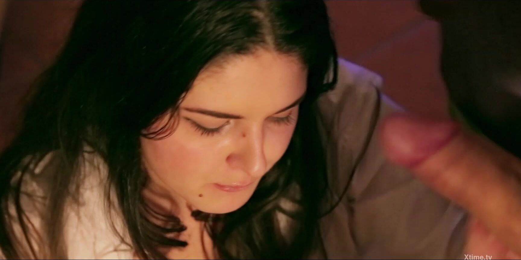 XTime GST 20160303 ID2174DW Francesca DiCaprio al locale swingers XTime