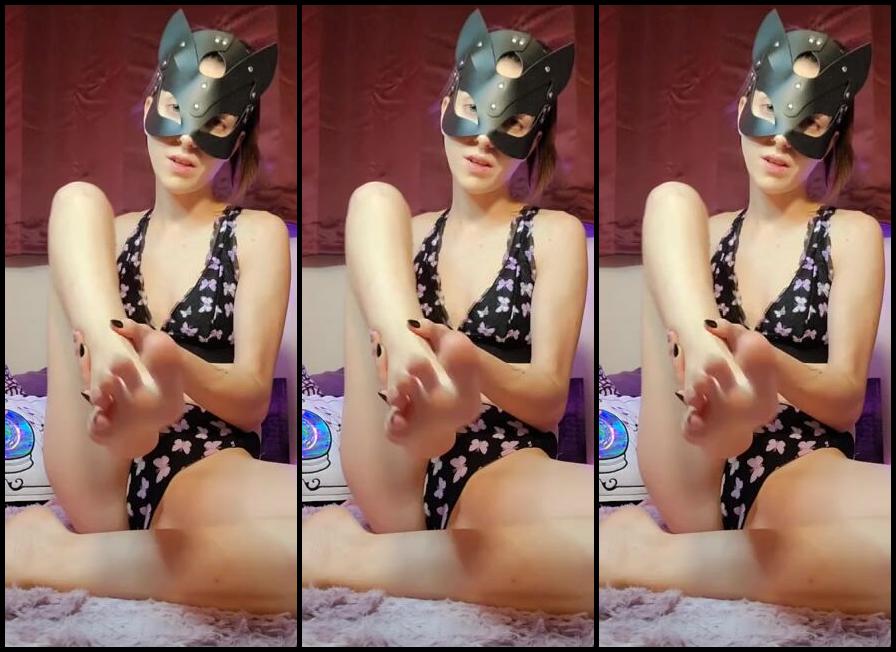 Messy Melanie Nicknamed Messymelanie Foot Fetish 09 27 2022 Onlyfans Video Four Minute Foot Worship 4 Minutes Of Me Caressing My Body And Teasing You In