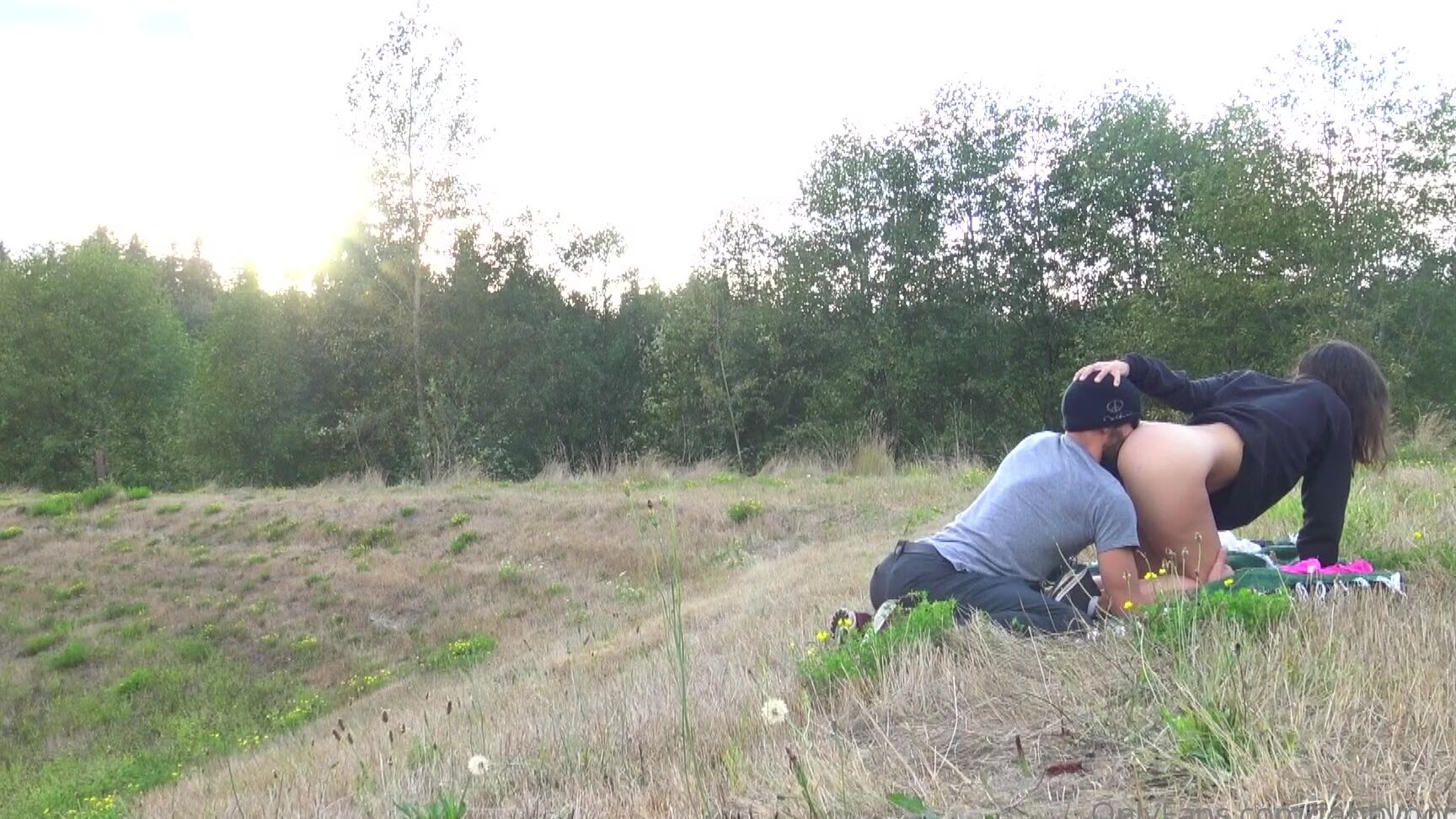 tabbynoname-08-02-2021-2027565605-our-picture-set-from-last-night-has-some-videos-to-go-with-it-we-were-going-to-have-a-pic