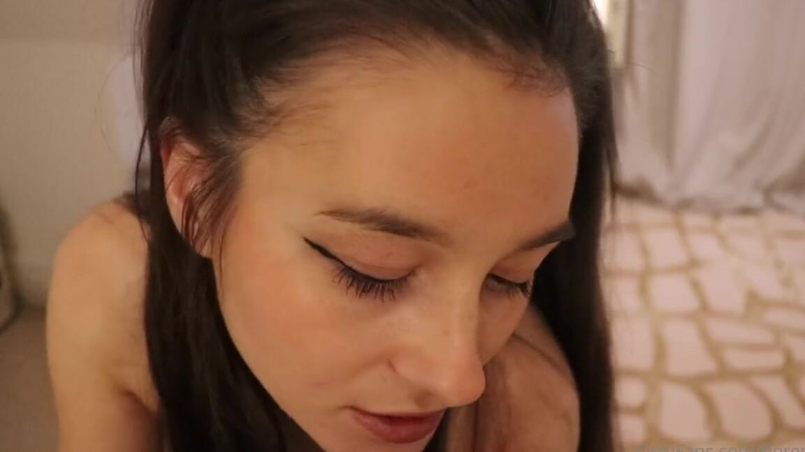 Florescent Nicknamed Florescent Onlyfans Asmr Up Close Joi Happy Valentines Month Loving You Florescent 3