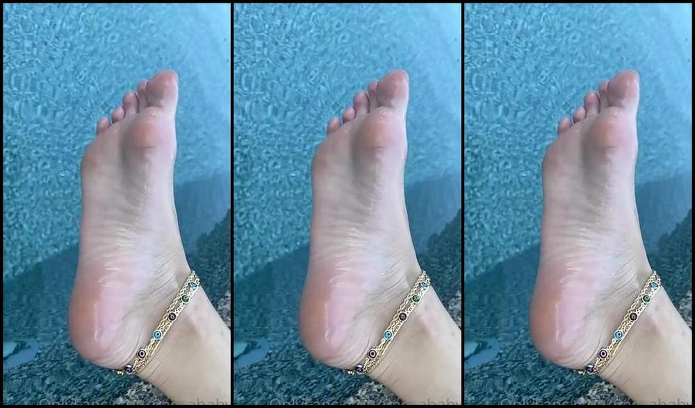 Footprincessx1 Nicknamed Footprincessx1 Onlyfans Photo Dump 11