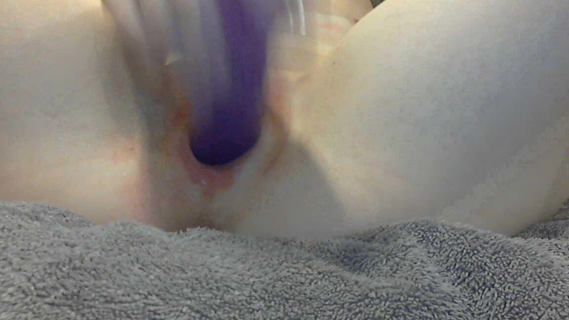 Little Kallie Squirting Wifey