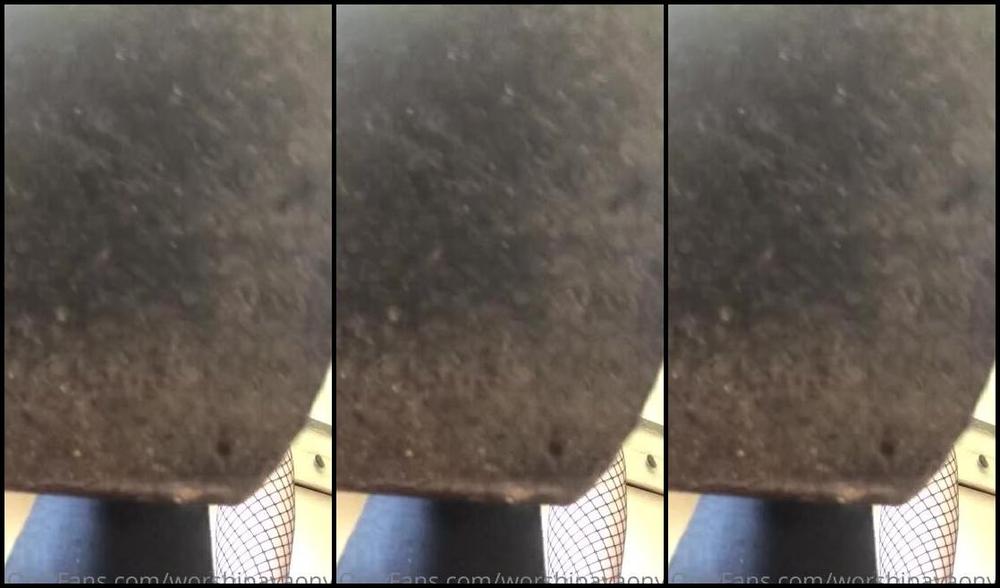 Mistress Ava Aka Iworshipavaonyx Onlyfans Ew What Is That Tiny Thing I Stumbled Upon In My Kitchen It Needs To Be Crushed And Swept Away Wax