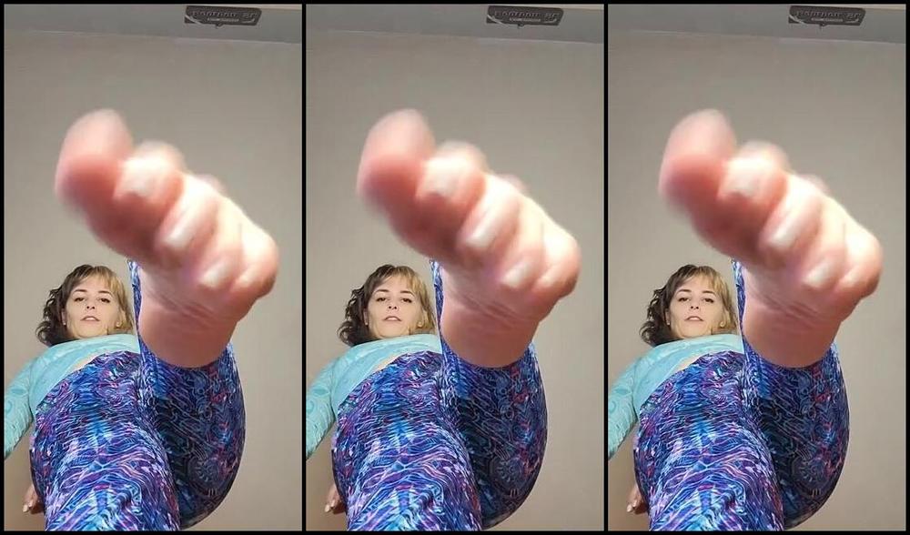 Tays Toes Nicknamed Taystoes 01 25 2023 Onlyfans Video Giantess Casually Threatens To Squish You