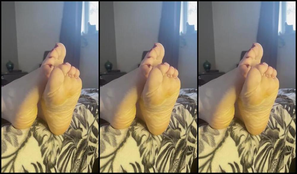 Joeyofarches Nicknamed Joeyofarches Onlyfans Lots Of Pointing And Stretching