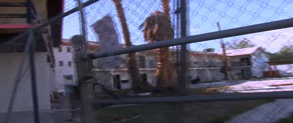 Savannah Fox P And A Bj At A Abandoned Hotel Mobile