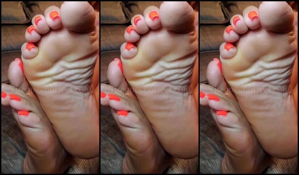 Thedcfootqueen Onlyfans Joi Jack Off Online Learning She Decides To Address You Offline Your Naughty Virtual Teacherp