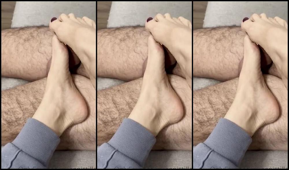 Deapistilla Nicknamed Deapistilla1 11 29 2022 Onlyfans Video Torturo La Sua Cappella Dolce Uso Solo I Piedi