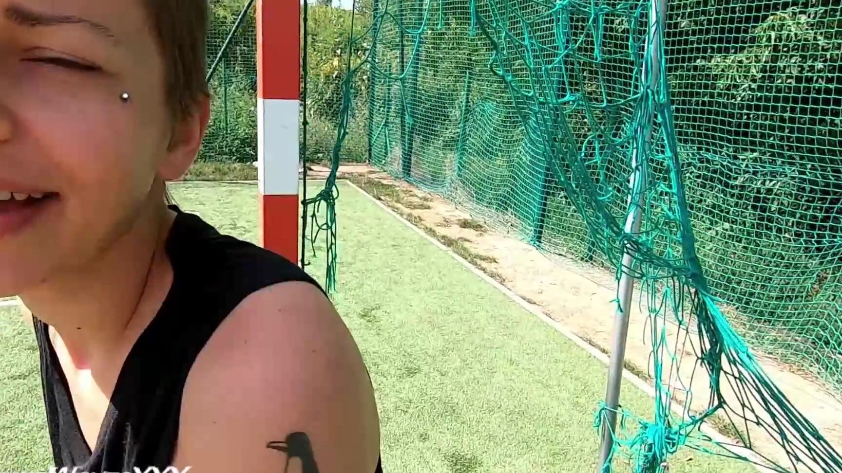 Aimeewavesxxx Hot Vid On A Hot Day Manyvids