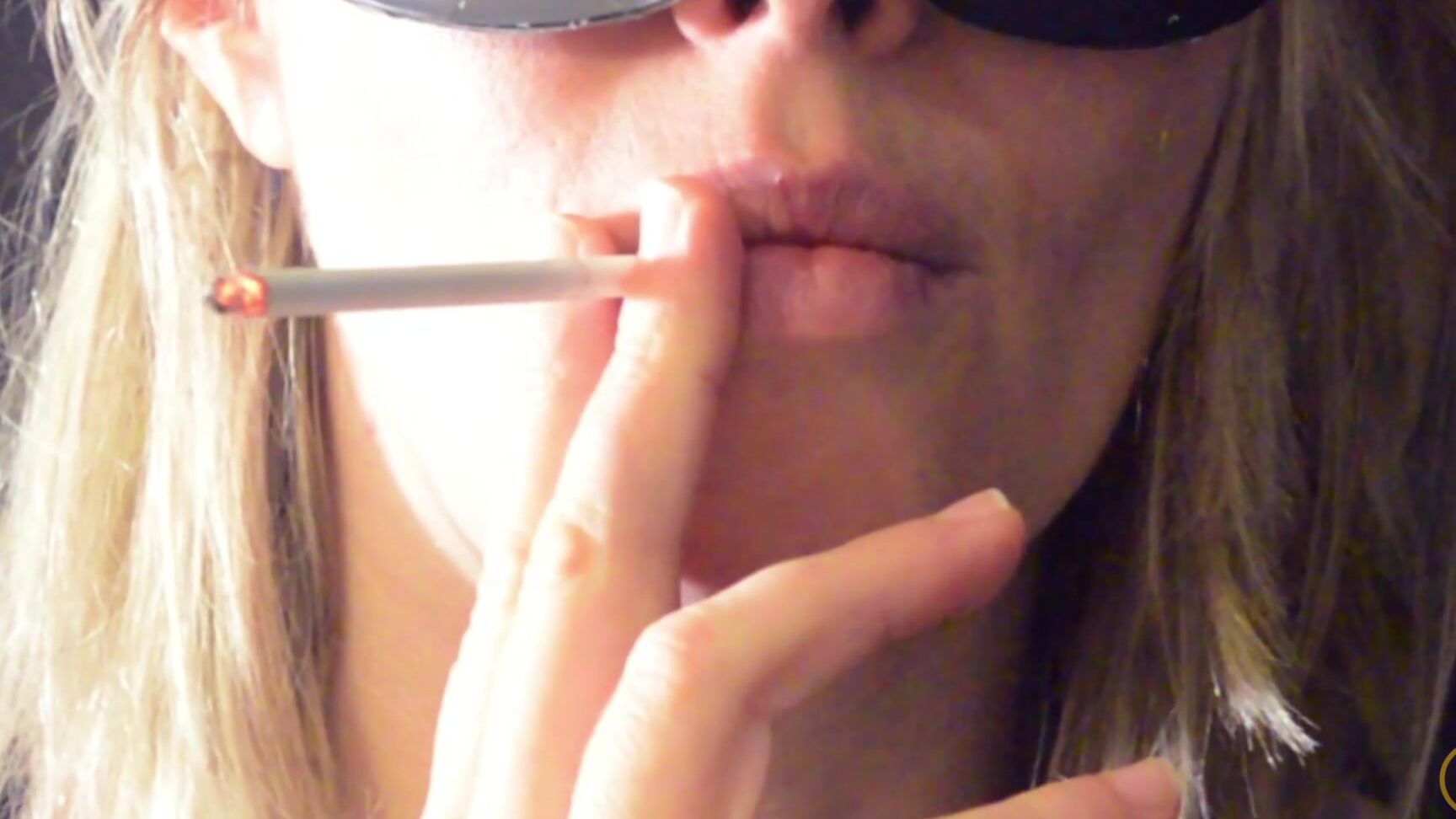 Smokingmania Capri Menthol In Your Face