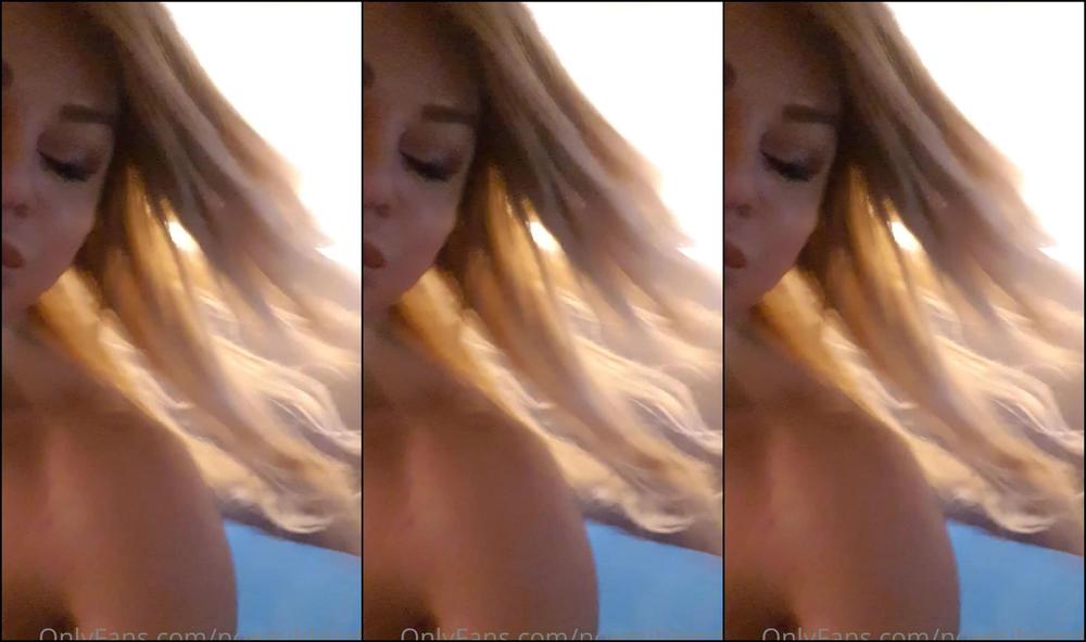 Noemiblonde Questa Mattina Mi Son Svegliata Con Il Solito Appuntamento Col Mio Personal Trainer Dopo