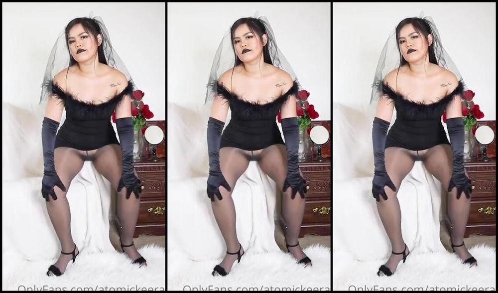 Atomickeerati Onlyfans Goth Girl I Like This Set A Lot Hope You Enjoy