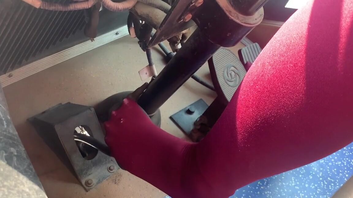 asian car fettish girl i did warmup the bus before driving Clips4Sale