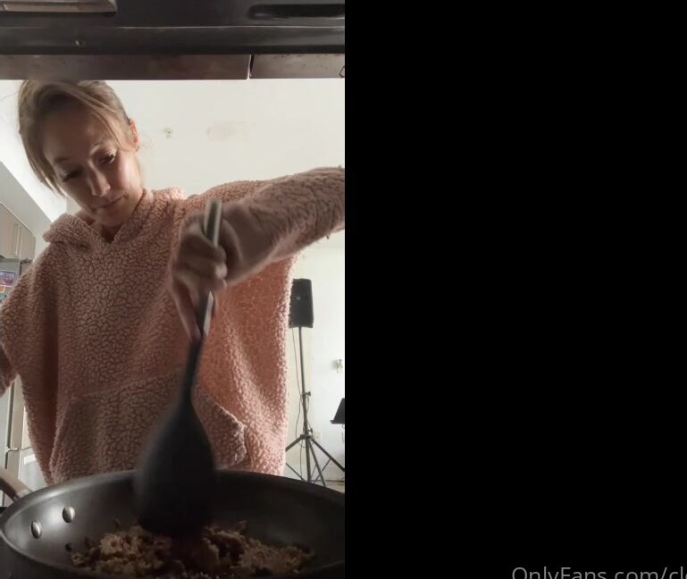 Clca69 2568543840 10 11 2022 Cooking With Christy Love