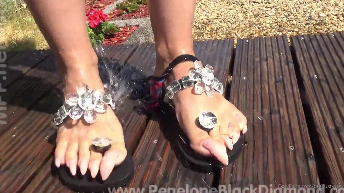 Penelopeblackdiamond Bigbustystar In Wicked Weasel Zodiac Bikini And Custom Made Havaianas