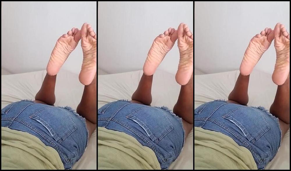 Laura Azevedo Nicknamed Lauraazevedoqueen Foot Fetish 12 11 2023 Onlyfans Video Leaked Lauraazevedoqueen 80073