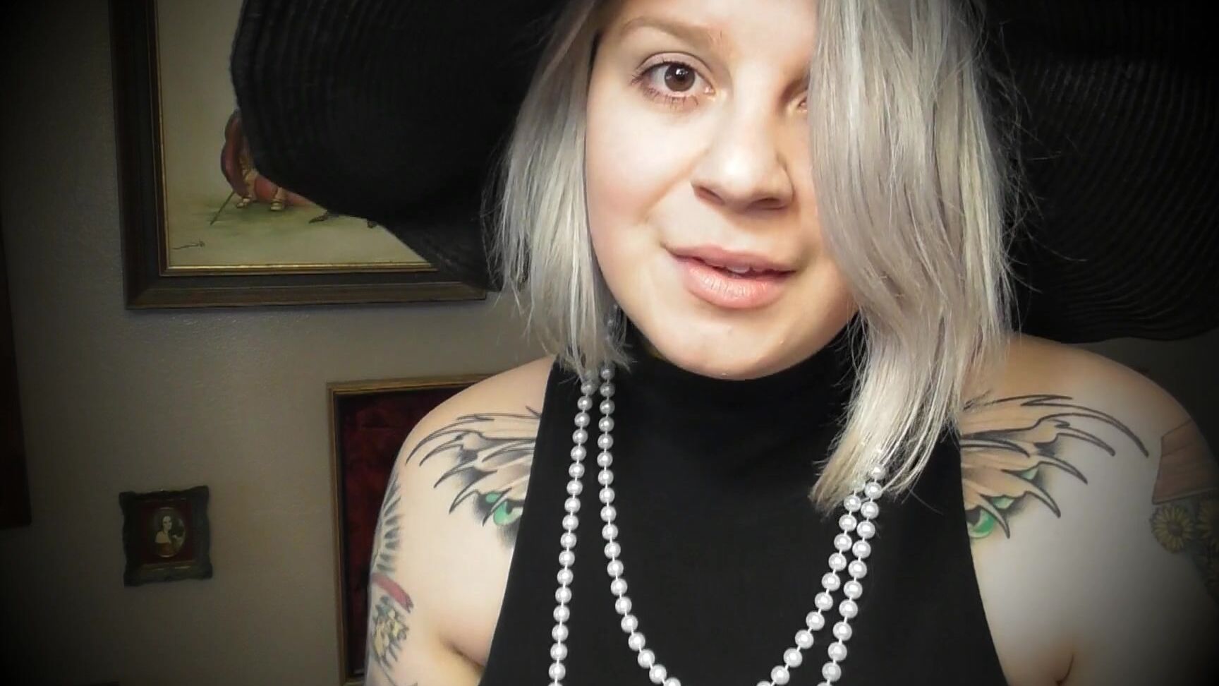 The Elle Hell I Fucked A Celeb Youre Still A Virgin