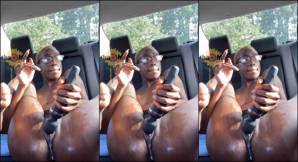 schokonese-24-06-2020-461816054-that-squirt-video-iou-flooded-the-backseat