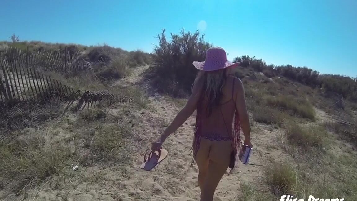 Love Showing My Body Half Naked By We