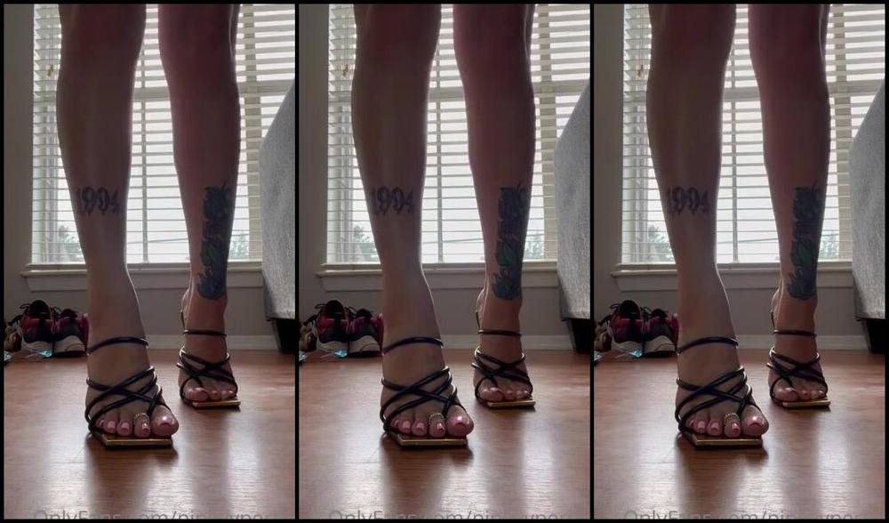 Pinkyyperfect Onlyfans Favorite Mules Would You Take Them Off With Your Teeth Y5F