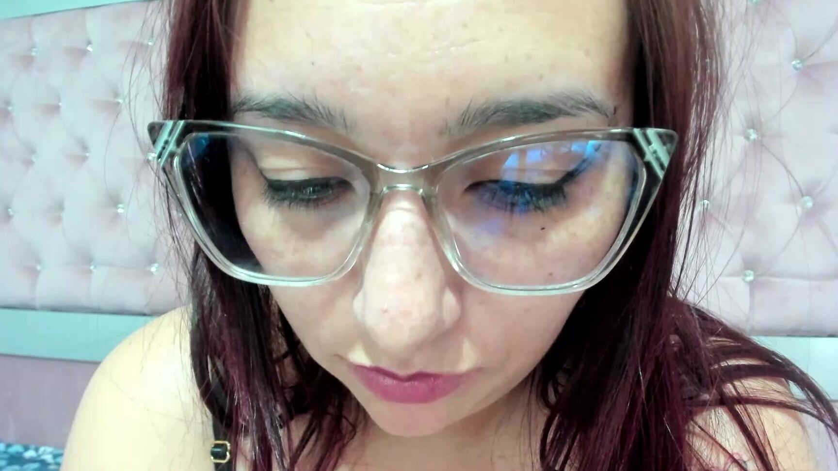 "Coconutsex" dirtyfeet, mouthfetish, sloppy, spitfetish, tonguefetish Spit Sensation Junkie Seeking Spit Sensations Constantly manyvids