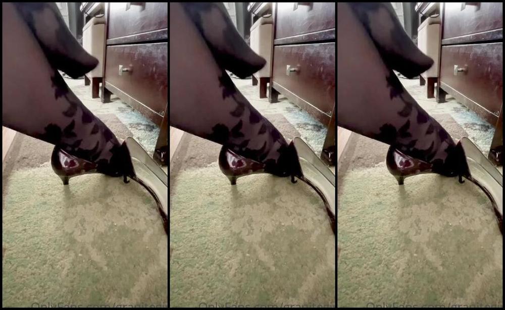 Shawna Nicknamed Granitegirl Onlyfans Some Heel Play In My Fashion Tights Tomorrow Morning While In Bed I Ll Take Some Boobs And My