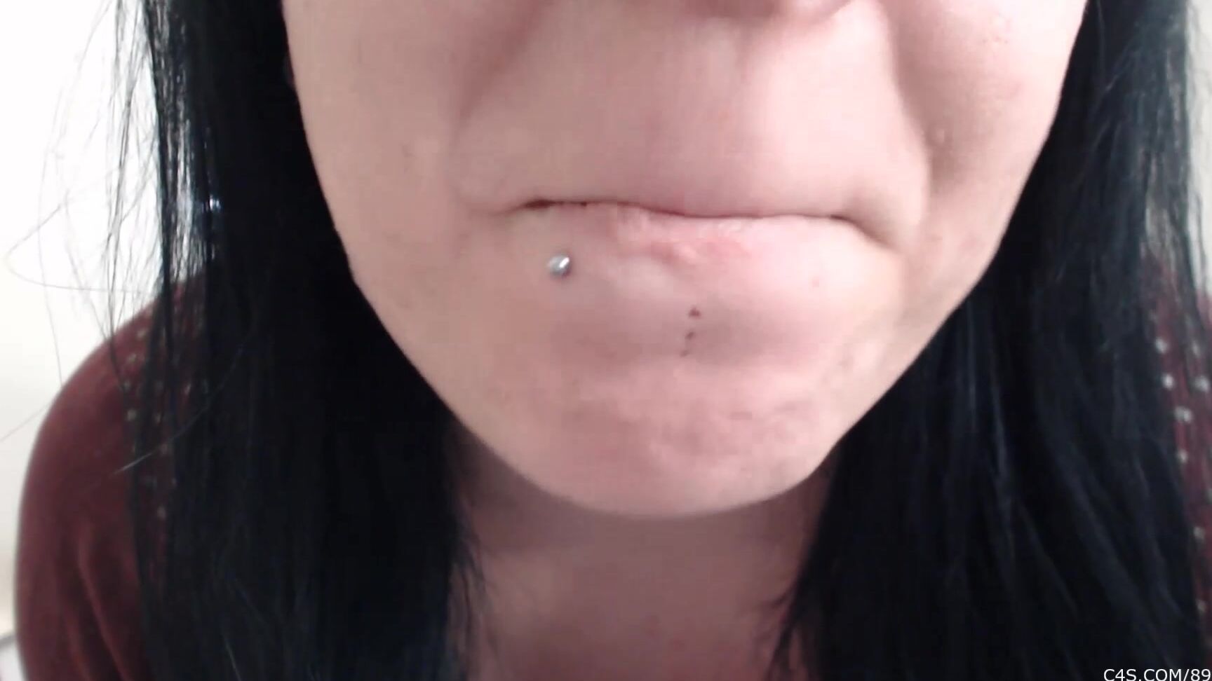 Booty U Eating Chocolate Brownies