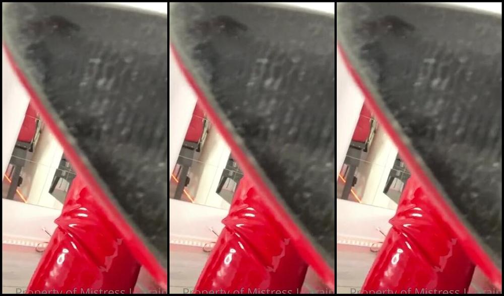 Mistress Lorraine Nicknamed Mslorraineldn 06 13 2020 Onlyfans Video Tell Me How Much You Would Love To Be Worshipping My Boots Right Now