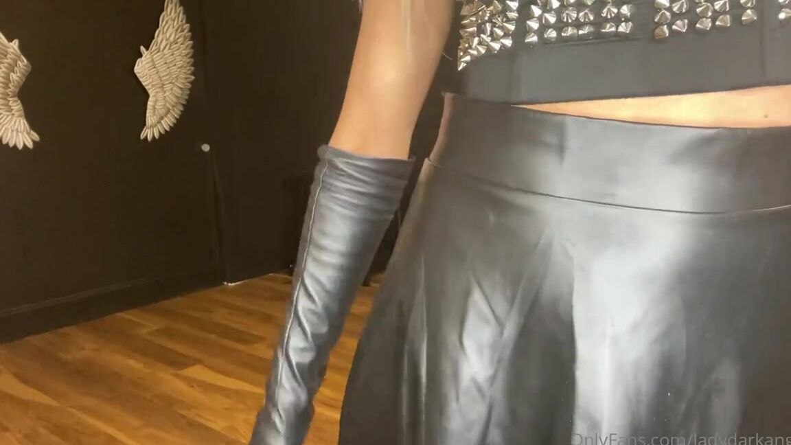 Ladydarkangeluk Onlyfans Video 05