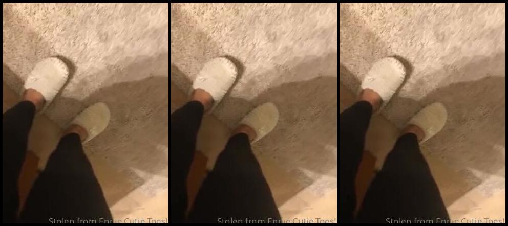 Ennie S Toes And Soles Nicknamed Enniestoes Onlyfans A Few Dozen Pics Of Me In Pjs And These New Gray Slippers Toes Soles You Name It I Also Threw 25