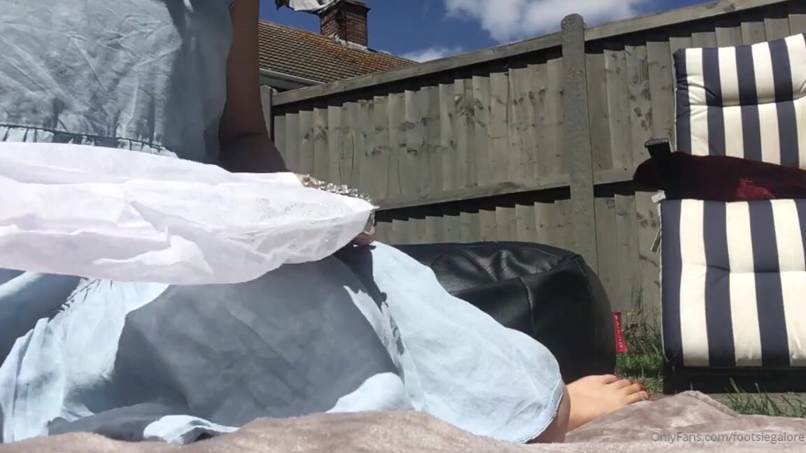 Footsiegalore Onlyfans New Flip Flops I Love Sparkles So Much