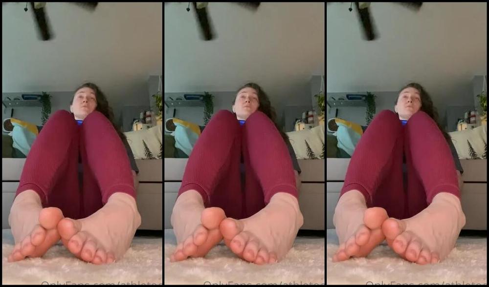 Athletoes Nicknamed Athletoes Onlyfans Come Spend A Little Time With Me While I Play