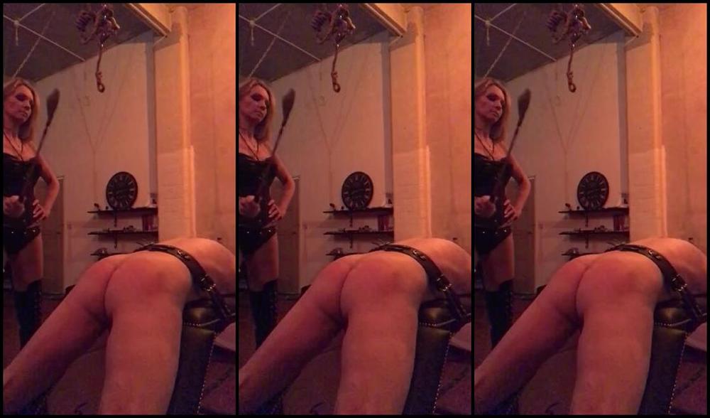 Ladydarkangeluk Onlyfans After The Warm Up Spanking Came The 12 Strokes Of The Riding Crop