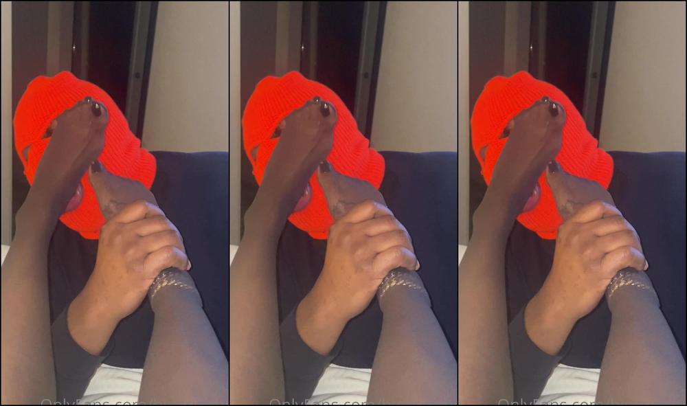 Biggrippers Nylon Pantyhose Worship More Vids Like This Or Na Enjoyyourfetish