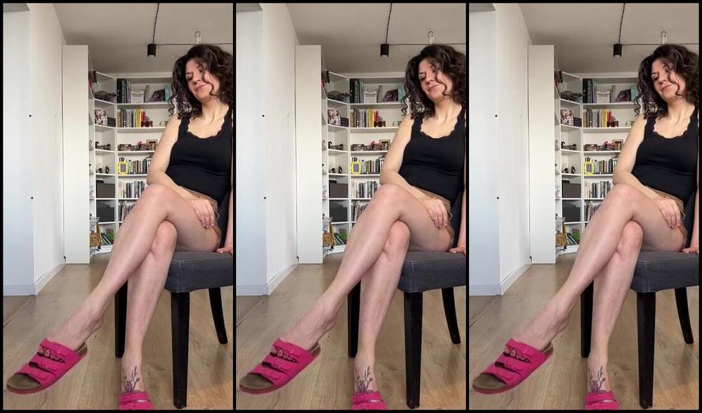 Cute Lily F33T Nicknamed Cute Lily F33T 02 14 2023 Onlyfans Video Someone Was Asking For More Dangling Videos Here You Go What Kind Of Shoes