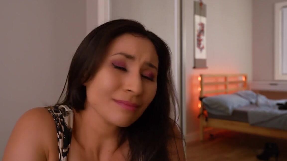 Goddess Mercy Aka Funaussiefilms Onlyfans Im Going To Try On A Bunch Of Different Outfits While Im Getting Readyp